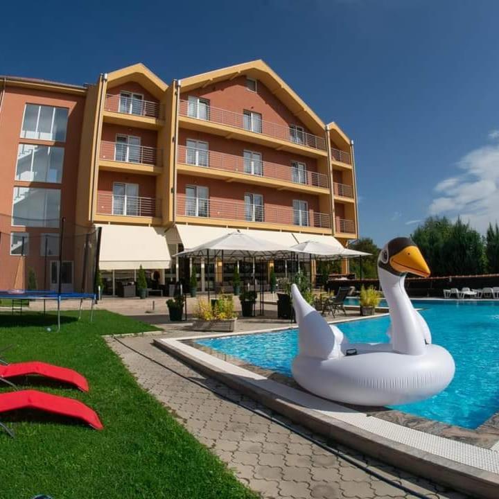 Garni Hotel Mali Predah - Novi Deo Knjazevac Ngoại thất bức ảnh